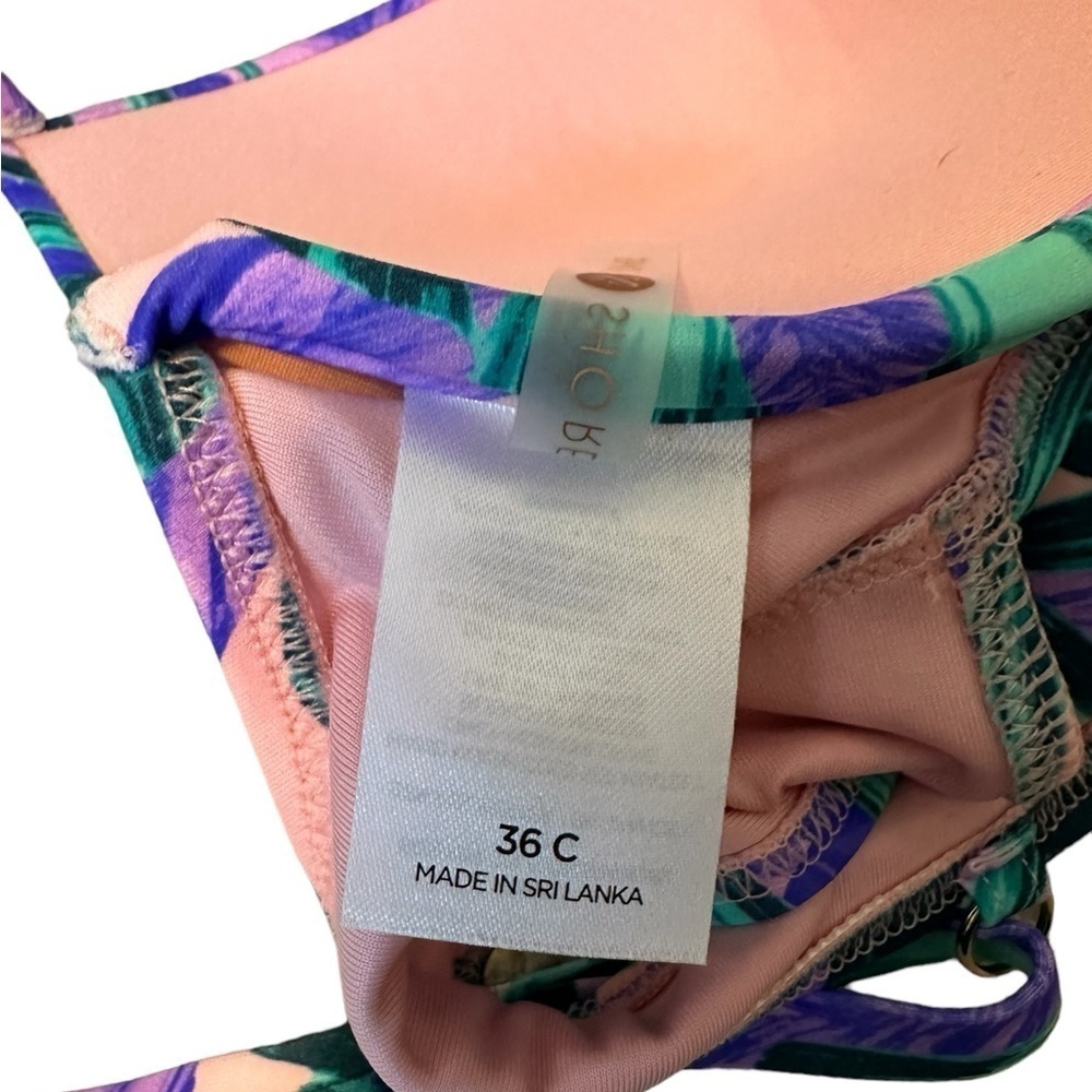 Shade & Shore One Piece Swimsuit Tropical Leaves with criss cross detail 36C euc - Picture 3 of 4